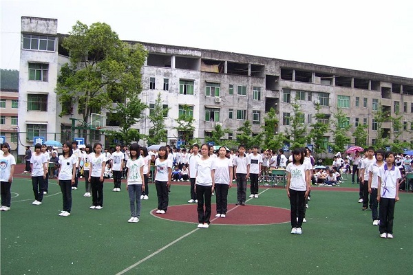 成都公立航空學校有哪些(成都天府航空學校怎么樣)