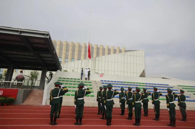 成都市汽車職業(yè)學(xué)校(成都市技術(shù)職業(yè)學(xué)校有哪些)