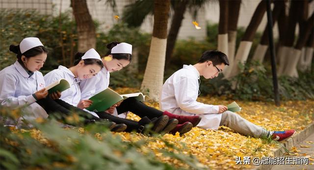 女生初中畢業(yè)可以去的學校(女孩子上完初中學什么專業(yè)好)