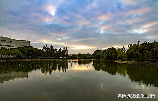 成都那所航空學(xué)校好(成都航空職業(yè)學(xué)校技術(shù)學(xué)院)