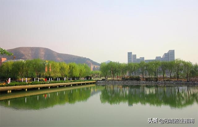 四川大學(xué)華西衛(wèi)校好嗎(四川大學(xué)華西衛(wèi)校青羊校區(qū)好不好)